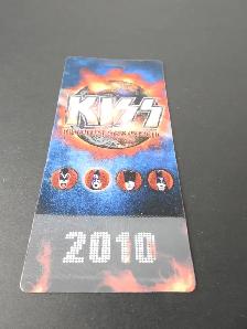 KISS 2010 Hologram Concert Merchandise - Photo 3