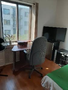 FURNISHED ROOM   ALL FEES INCLUDED FOR A CLEAN HONEST PERSON - Photo 2