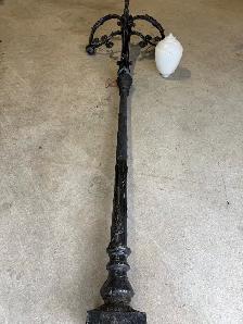 Lamp post cast aluminum - Photo 3