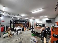 Sylvan Lake Home with 30x30 Heated Shop, 220V Welder Plug - Photo 4