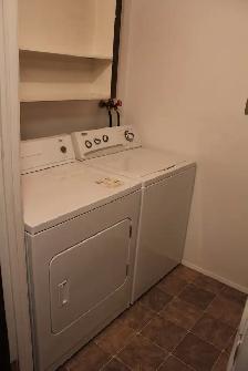 2 bedroom 2 story suite for rent off center street - Photo 3