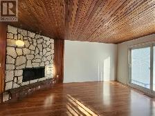 2 bedroom 2 story suite for rent off center street - Photo 4