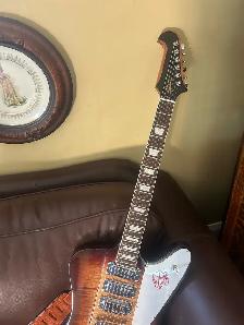 Gibson Firebird Guitar - Photo 2