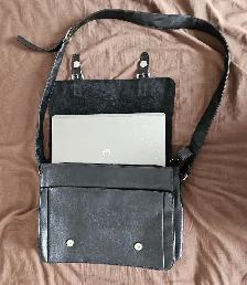GUCCI LEATHER BAG (BLACK) - Photo 4