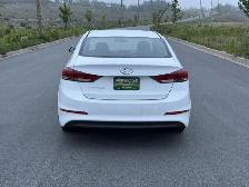 2017 HYUNDAI ELANTRA SE - Photo 6