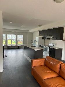 Wasaga Beach Rear lane townhome for rent. Move in September 1 st - Photo 4
