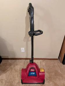 Electric snow shovel