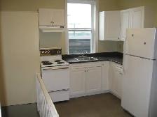 2 Bedroom Uptown, $1,400/month - Photo 3