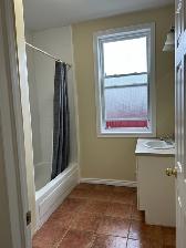 2 Bedroom Uptown, $1,400/month - Photo 4
