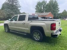 2014 GMC SIERRA. All terrain loaded with leather - Photo 2