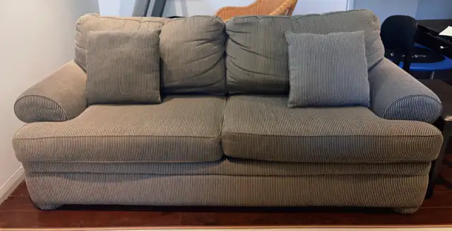 Divan Et Causeuse