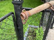 Antique Wooden Ox Yoke with Rustic Metal Hardware ! - Photo 2