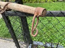 Antique Wooden Ox Yoke with Rustic Metal Hardware ! - Photo 4