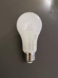 Brand New Voltage Adjustable LED Bulbs (9.6W)) - Photo 3