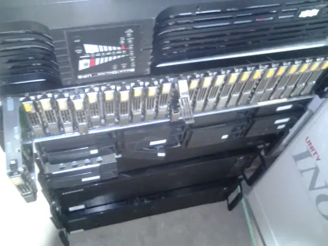 dell unity storage system 24x1.2 10k 8x 10gbe double power NAS