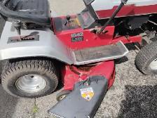 TRACTEUR.  MASTERCRAFT.    18X42 - Photo 4
