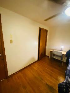Room For Rent Close To Centennial College - Photo 5