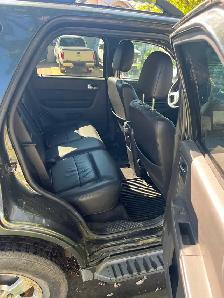 2009 Ford Escape - Photo 8
