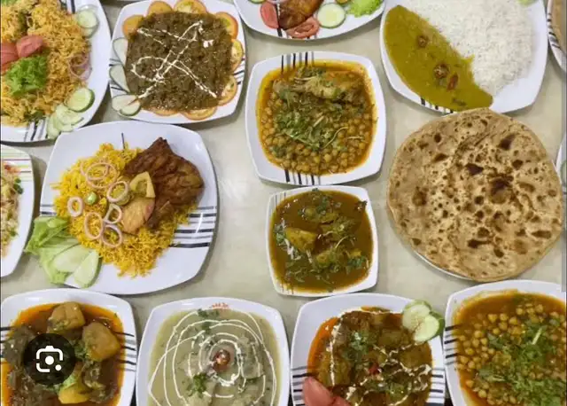 Pakistani cook