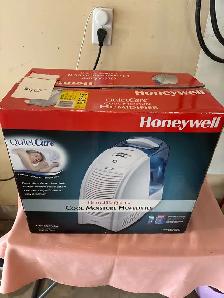 Cook moisture humidifier