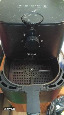 T-FAL AIR FRYER: $40 (NEW CONDITIIN- used maybe 5 times) - Photo 5