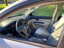 Hyundai Accent GLS - Photo 6