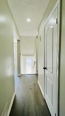 Townhouse for rent available now - Photo 5