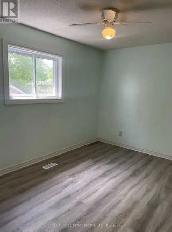 3-bedroom Main Floor Apartments - Photo 10