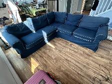 free sectional couch / pick-up only - Photo 2