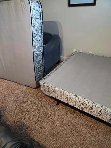 free queen bed and boxspring - Photo 3