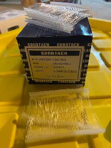 Clothing Tagging Fasteners - Photo 2