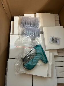 Tagging Gun and Replacement Needle
