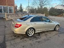 Mercedes-Benz C350 2012 - Photo 4