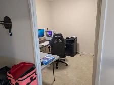 1 Bedroom   Den, 837 sqft, SE London, Heat & Water Included - Photo 13