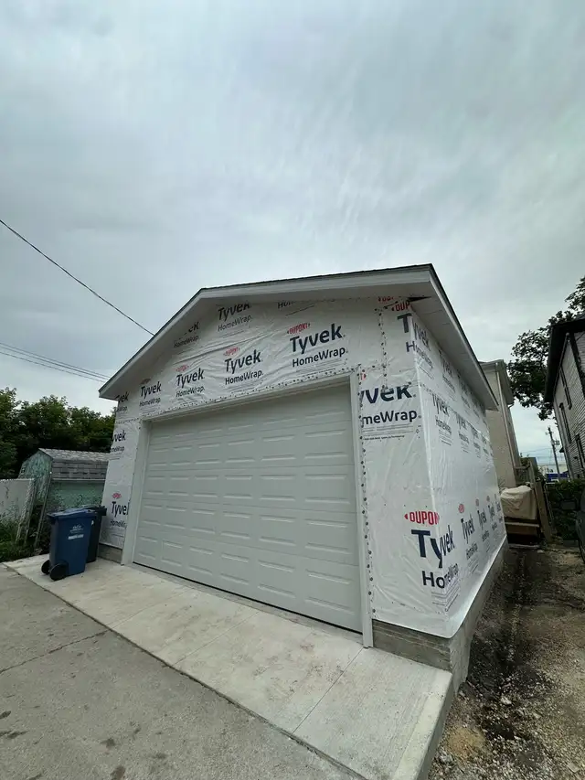 Custom Built Garages