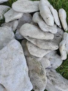smooth flat rocks for landscaping - Photo 2