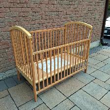 Bellamy solid wood baby crib - Photo 2