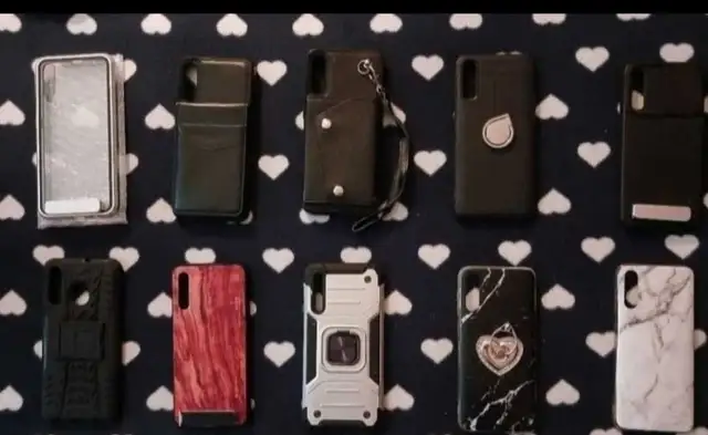 10 Hardly Used Samsung Galaxy A50 Cellphone Cases