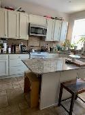 Gorgeous 2 Bedroom in Old East Village - Sept or Oct 1 - Photo 9