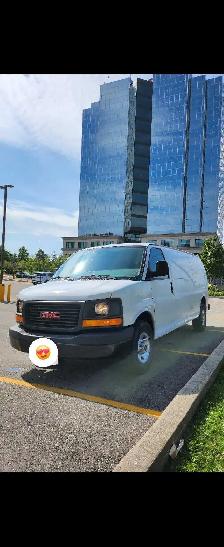 2010 GMC Savana Extended - Photo 4