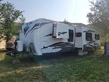 2013 Wind River 280RLS - GREAT COUPLE'S RV!! - Photo 3