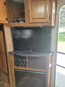 2013 Wind River 280RLS - GREAT COUPLE'S RV!! - Photo 13