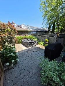 I do labour/gardening/moving and am available! 647647-571-9326 - Photo 6