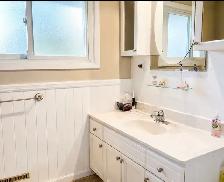 Student Room For Rent - Steps to Mohawk College - Photo 3
