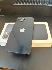iPhone 13 Mint Condition - Photo 2