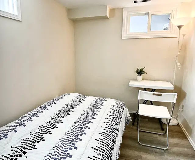 One bedroom for rent $490/month- student only in Scarborough