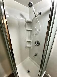 One bedroom for rent $490/month- student only in Scarborough - Photo 3