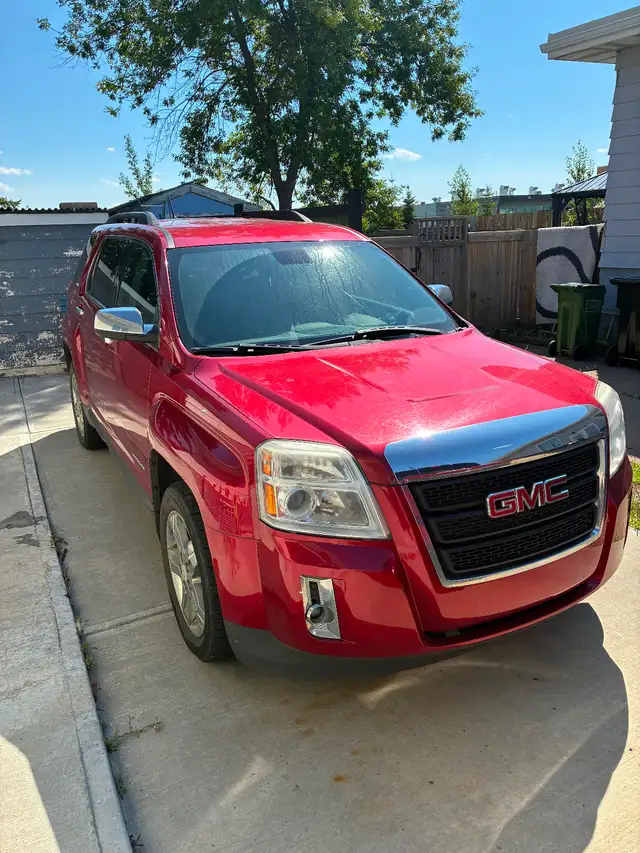 2013 GMC Terrain $4000 , non smoker