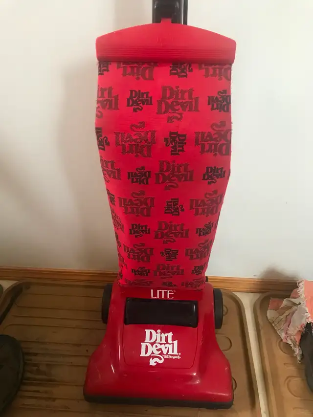 Dirt Devil Royale Lite, Vacuum Cleaner
