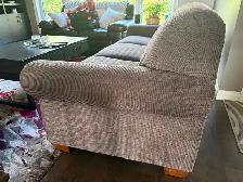 La-Z-Boy Couch - Photo 3